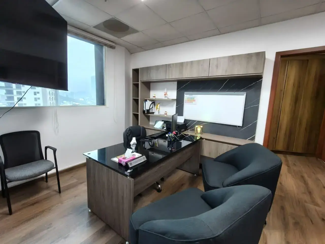 Consultorio del Dr. Luis Alberto Miranda en Doctors Hospital Auna Monterrey